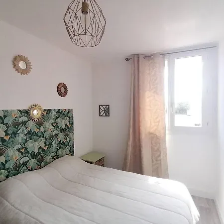 A Louer Maison Proche Cap D'agde Casa de Férias Agde